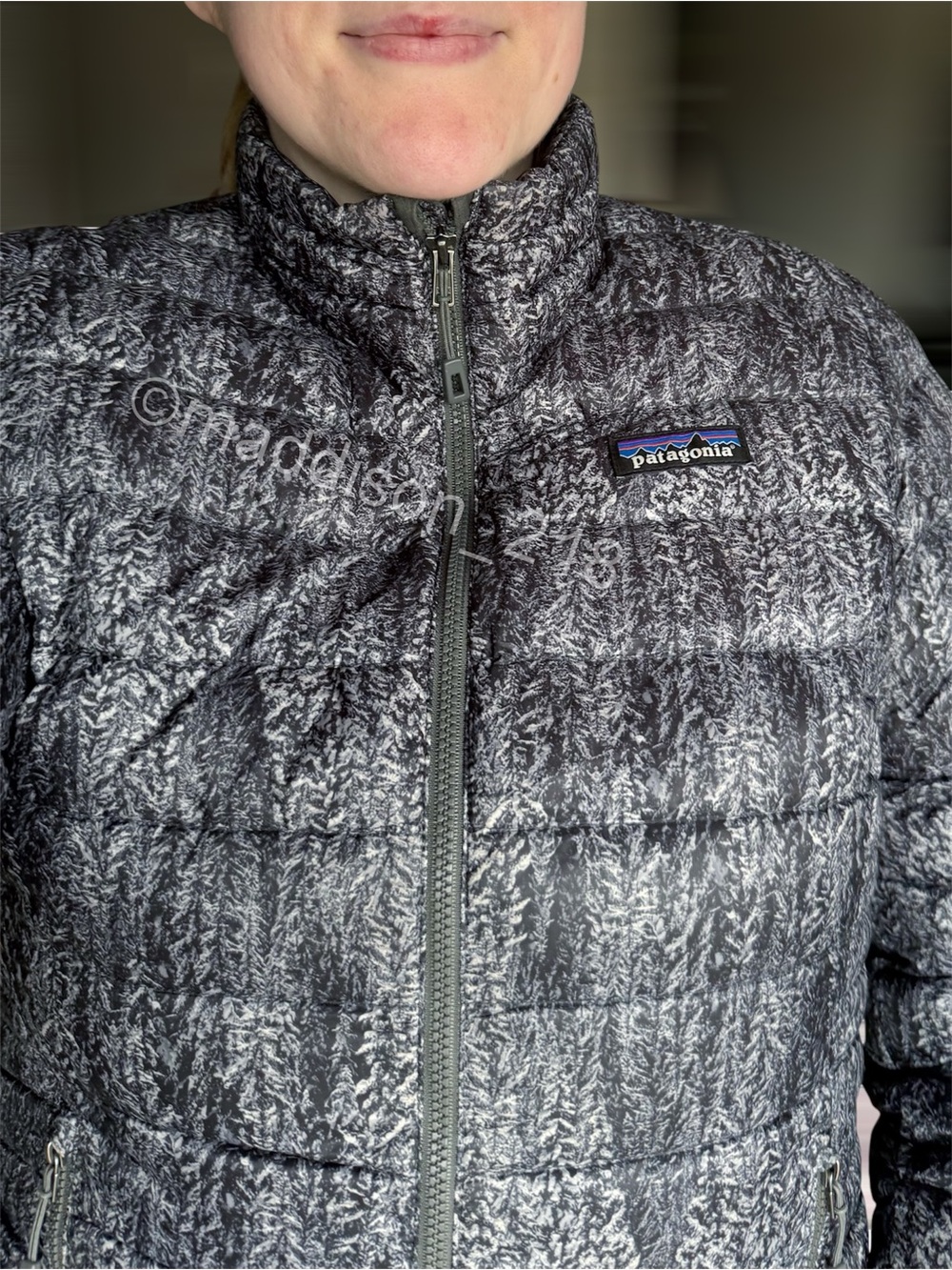 Patagonia Down Sweater Jacket Small Forestland Tailored Grey Black Snowy S
